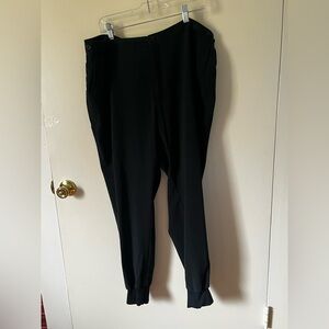 WoMen's Black  Pants size 18